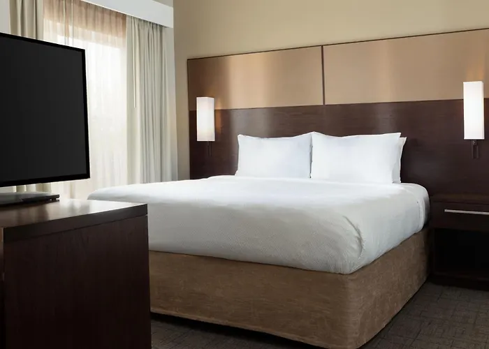 Hotel By Marriott Polaris Columbus