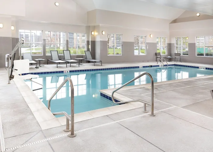 Hotel By Marriott Polaris Columbus