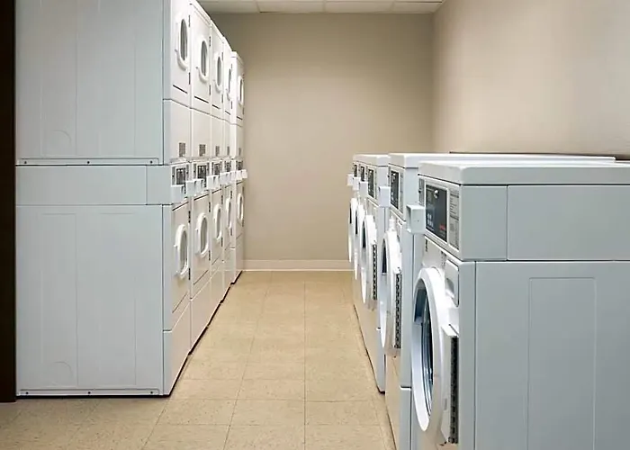 By Marriott Polaris