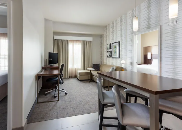 By Marriott Polaris Hotel Columbus